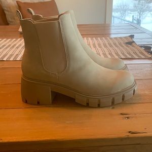 Madden Girl, Heddy Boot, size 8, Tan